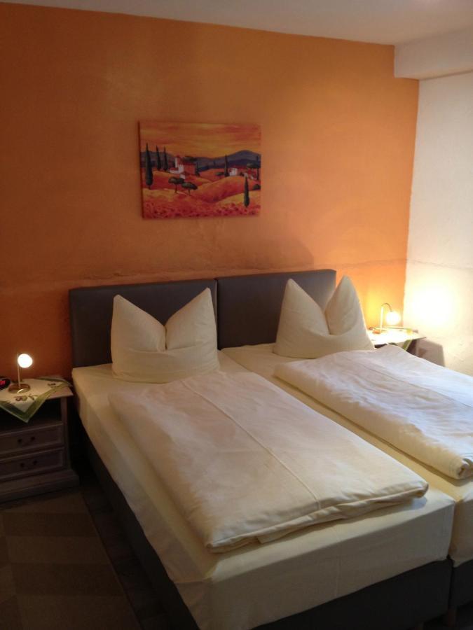 Hotel-Restaurant Walkmuehle Usingen Номер фото