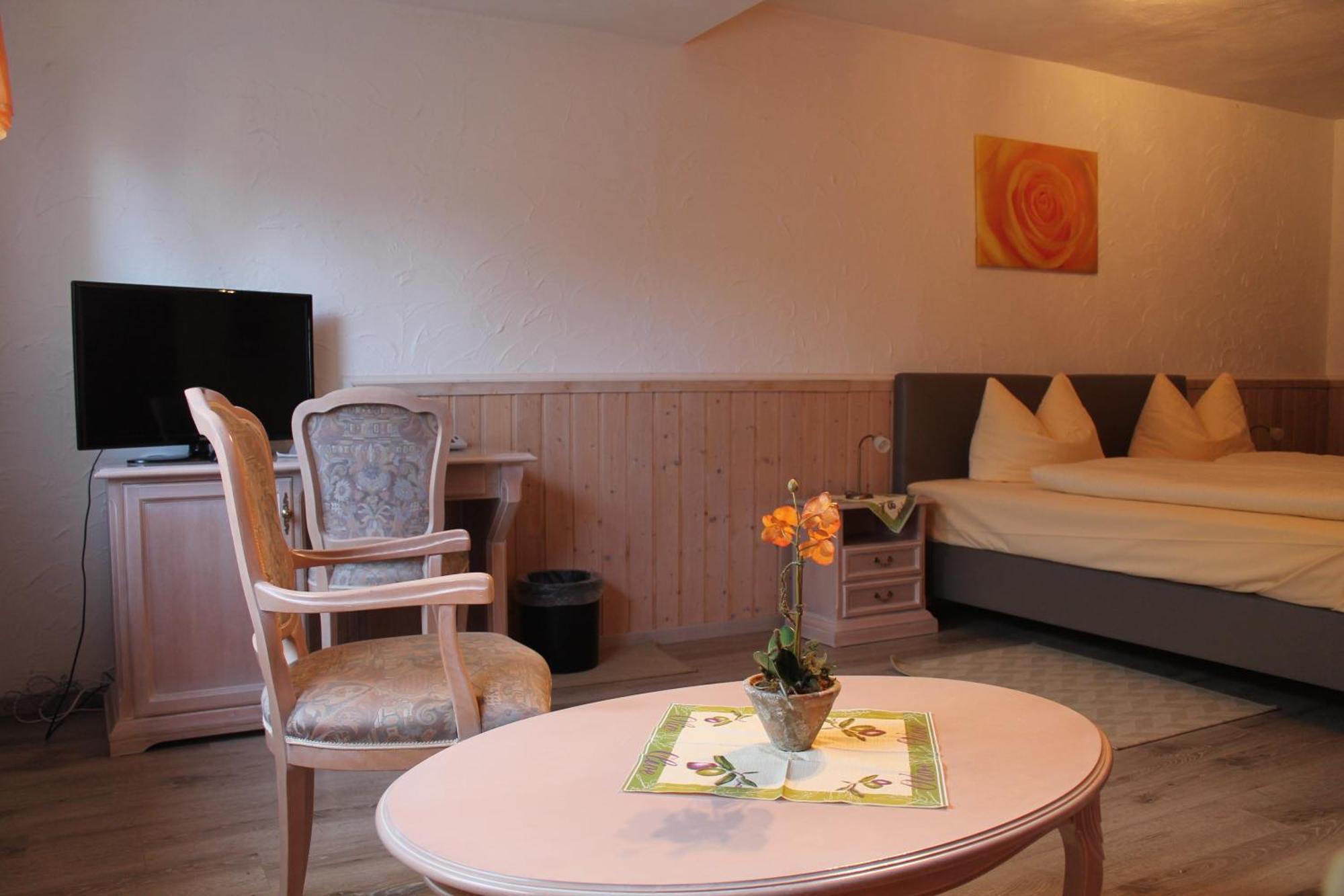 Hotel-Restaurant Walkmuehle Usingen Номер фото